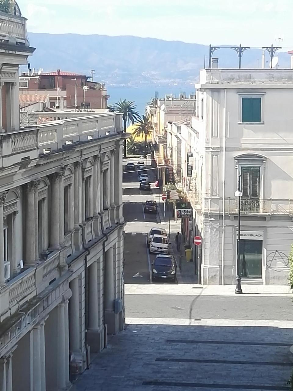 B&B La Terrazza Sul Duomo Reggio Calabria Exterior foto